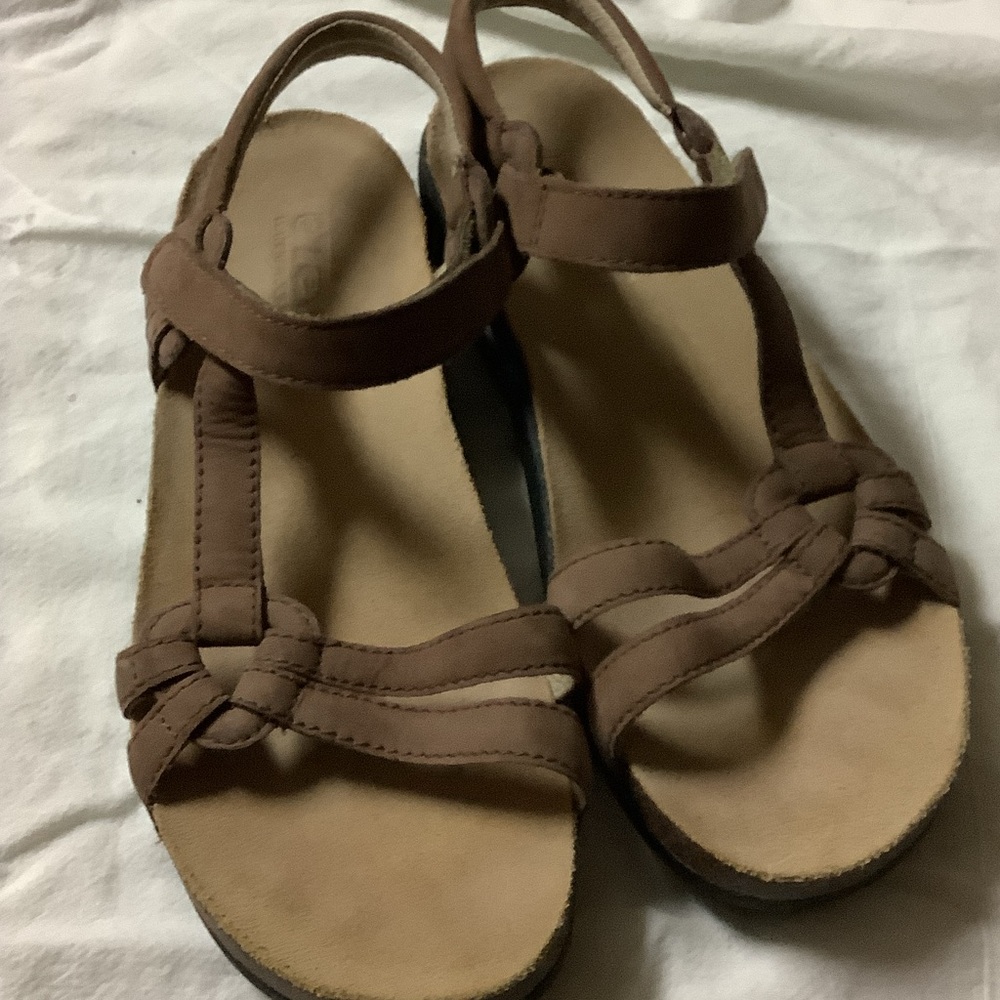 Teva Women's Tan Sandals
